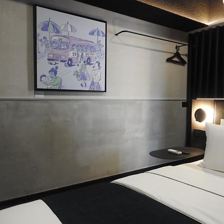 B Hotel Куала Лумпур Екстериор снимка