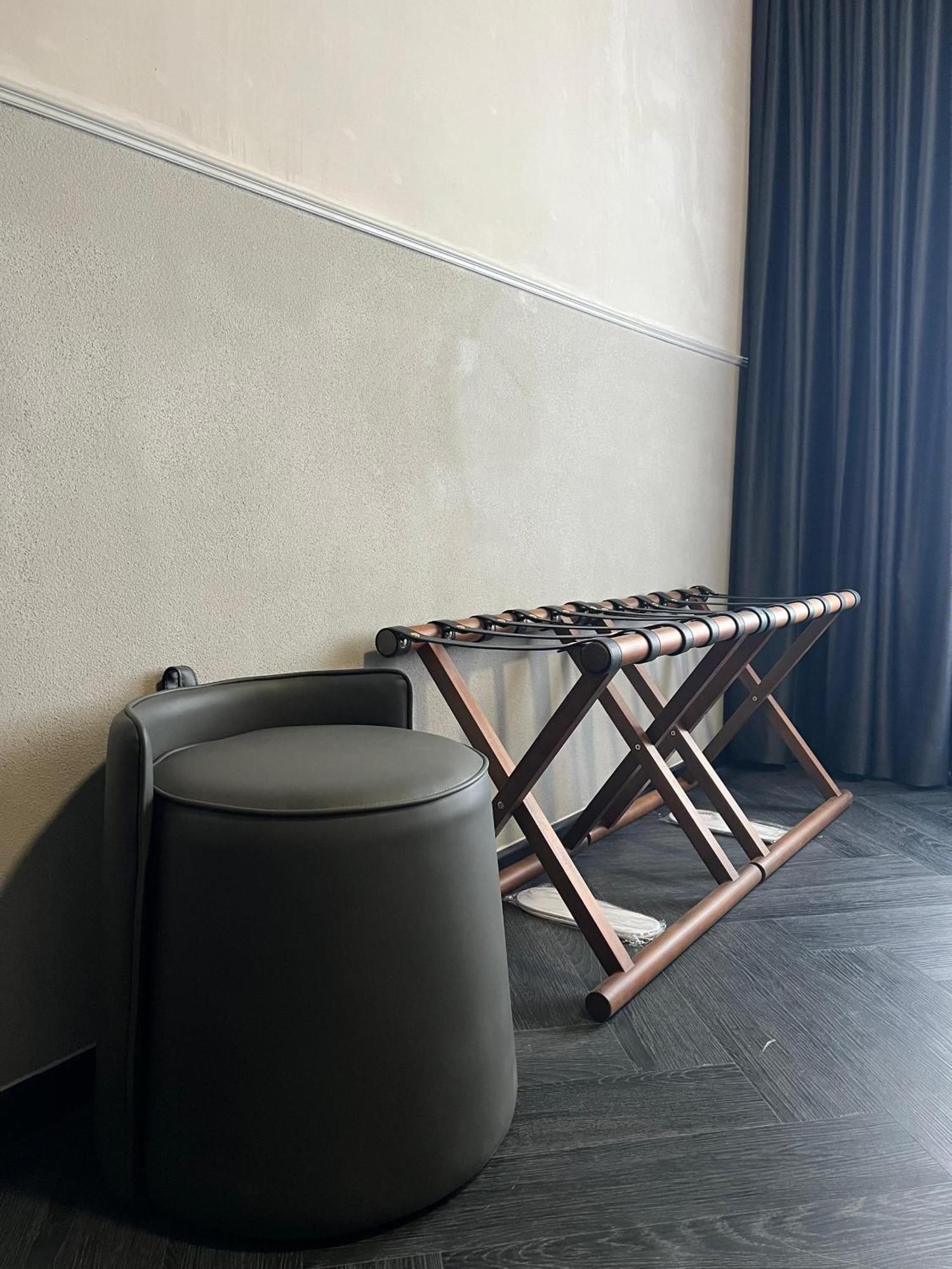 B Hotel Куала Лумпур Екстериор снимка