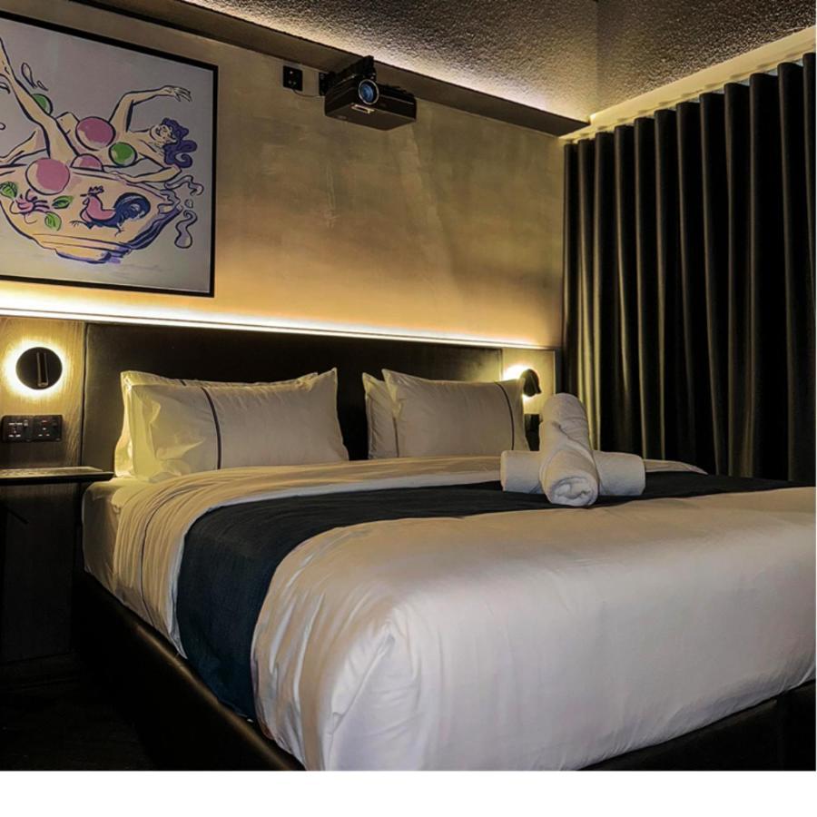 B Hotel Куала Лумпур Екстериор снимка