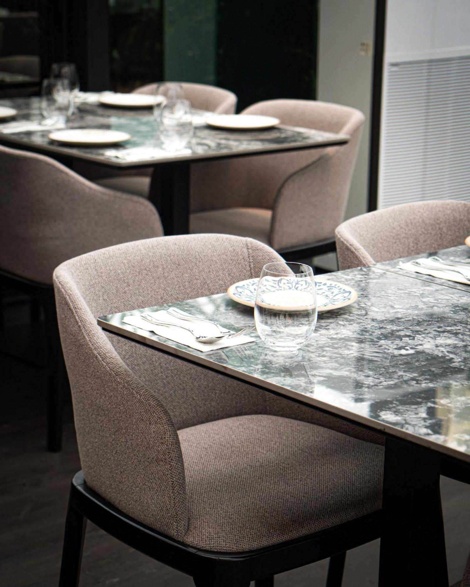 B Hotel Куала Лумпур Екстериор снимка