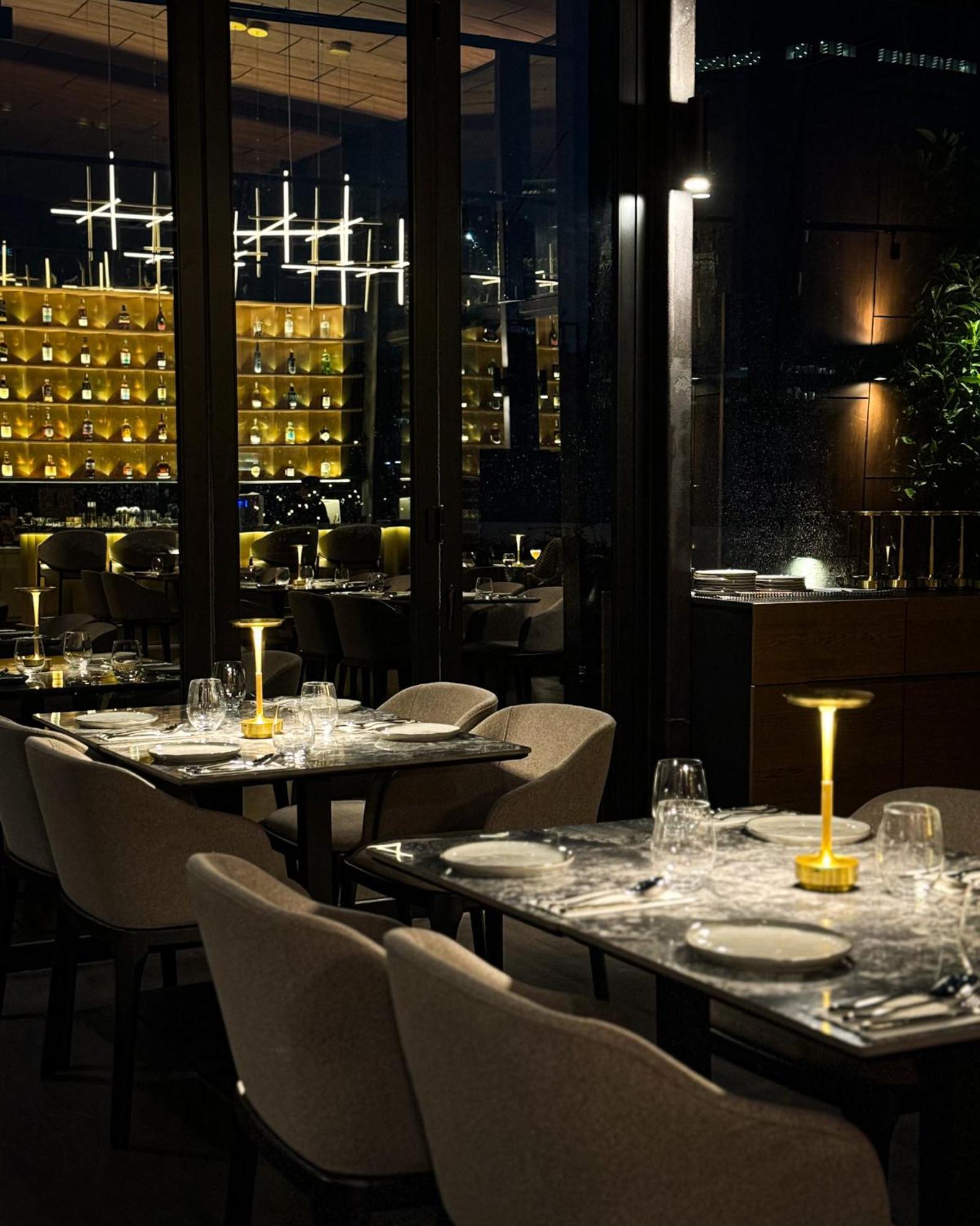 B Hotel Куала Лумпур Екстериор снимка